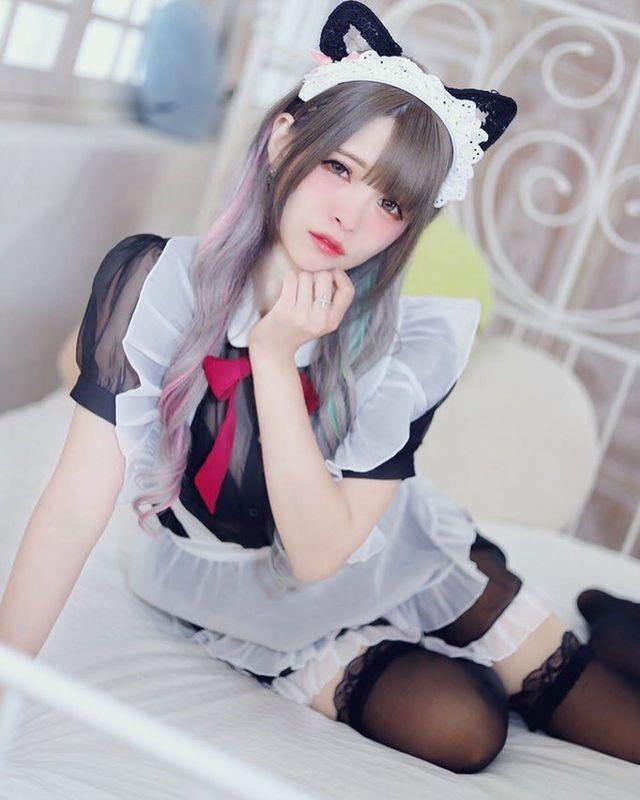 【Cosplay欣赏】11区小姐姐《かりん(様)》美图写真集，童颜巨乳十分迷人！