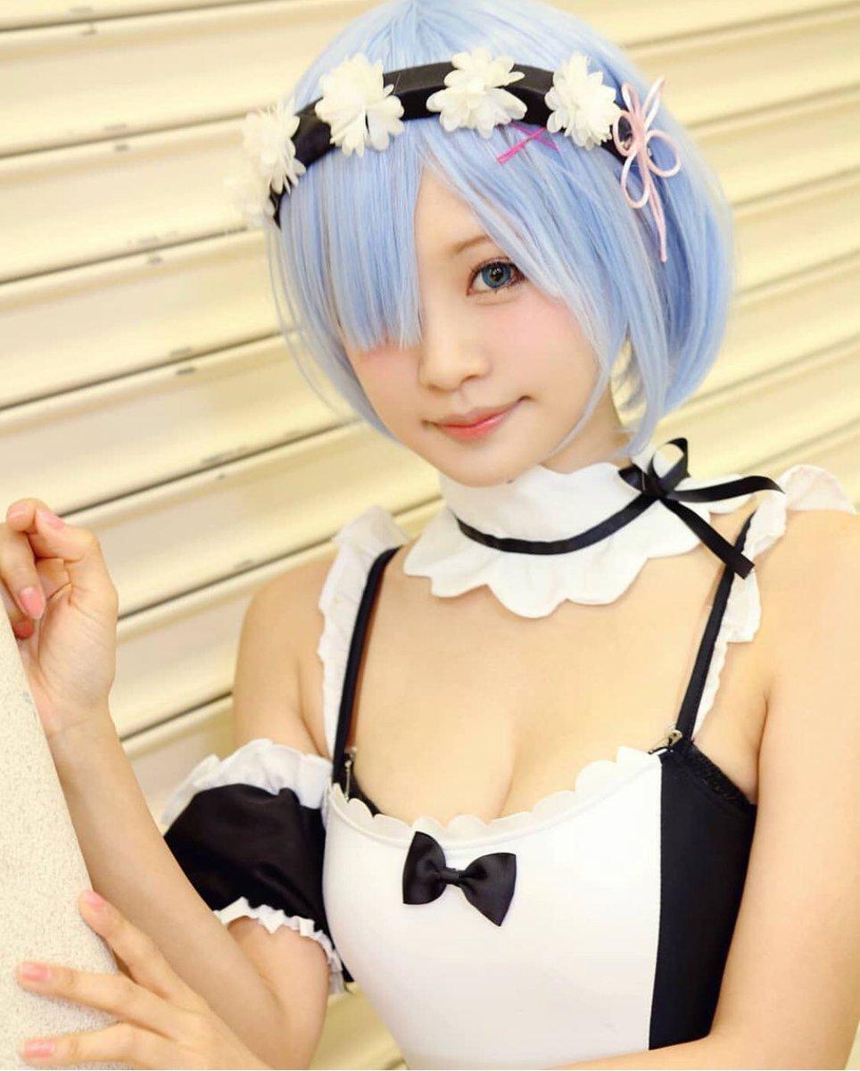 【Cosplay欣赏】11区小姐姐《かりん(様)》美图写真集，童颜巨乳十分迷人！