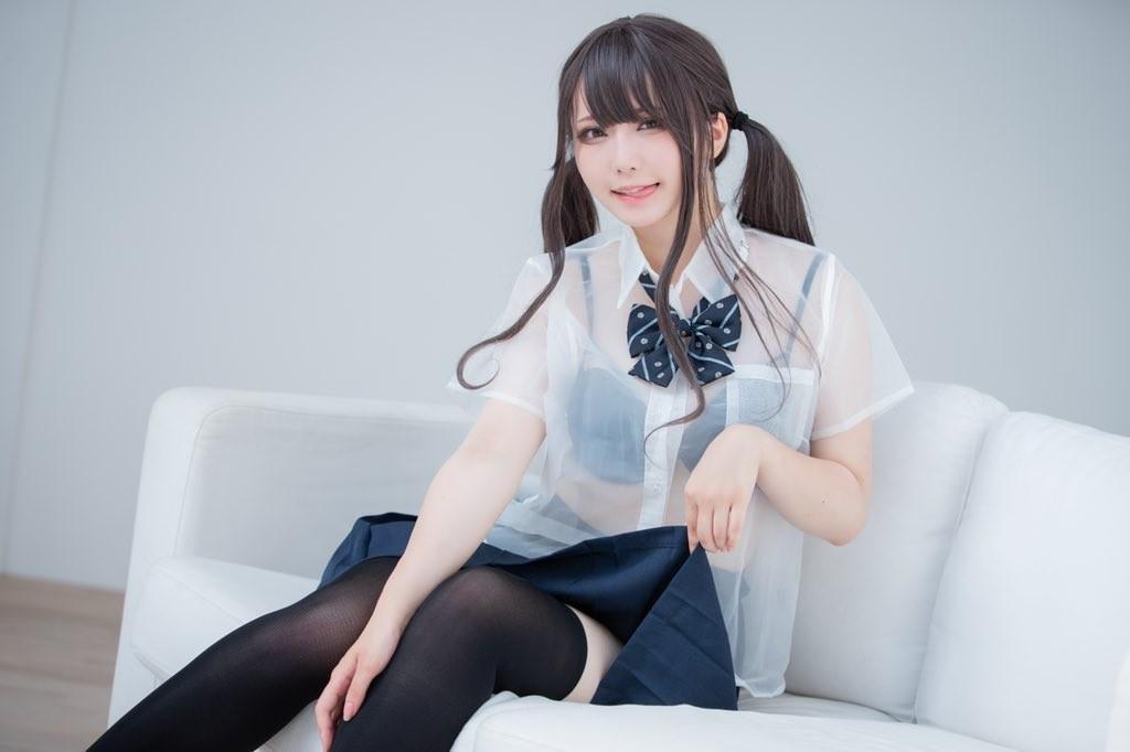 【Cosplay欣赏】日本社交网络特别节日「绝对领域日（いいニーハイの日）」精选集