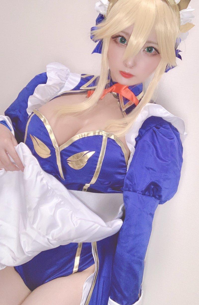 【Cosplay欣赏】日本樱花妹《イズ氏》COS美图集 长相甜美身材相当傲人！