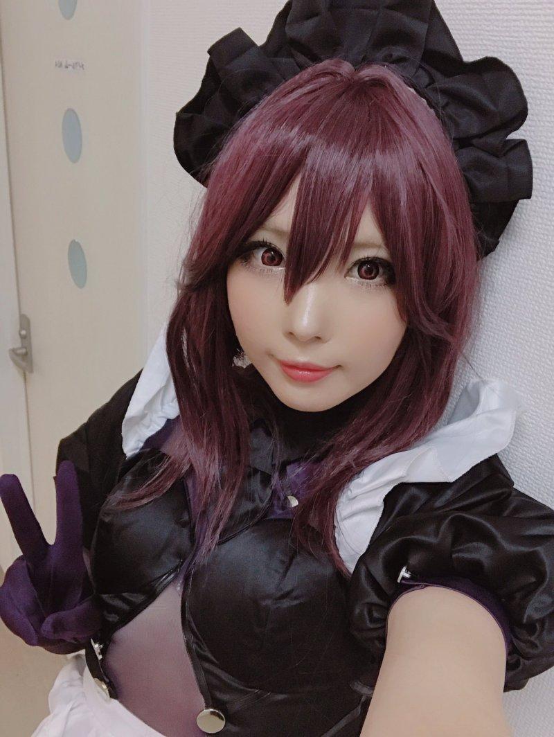 【Cosplay欣赏】日本樱花妹《イズ氏》COS美图集 长相甜美身材相当傲人！