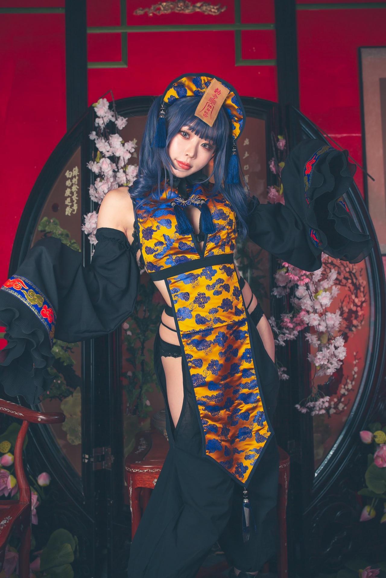 【Cosplay欣赏】11区萌妹COSER《林弥(rinyan)》美图集 事业线+白嫩美腿太养眼！