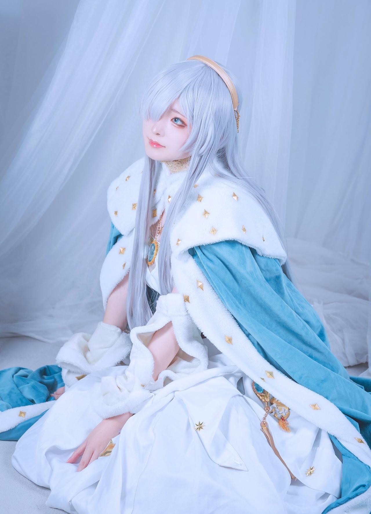 【Cosplay欣赏】日本COSER小姐姐《ウィケン》写真美图，长相甜美气质逼人！