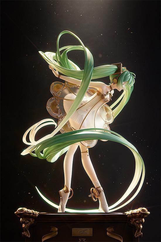 GSC《Vocaloid》初音未来交响乐 5th Anniversary Ver.1/1比例手办，将于2023 年1月发售！