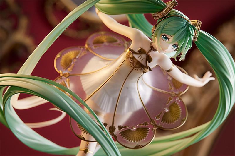 GSC《Vocaloid》初音未来交响乐 5th Anniversary Ver.1/1比例手办，将于2023 年1月发售！