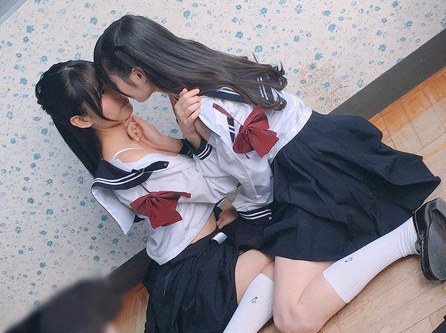 【Cosplay欣赏】岛国萌妹子《片冈未优》美图写真集 清纯的脸庞娇嫩无瑕！