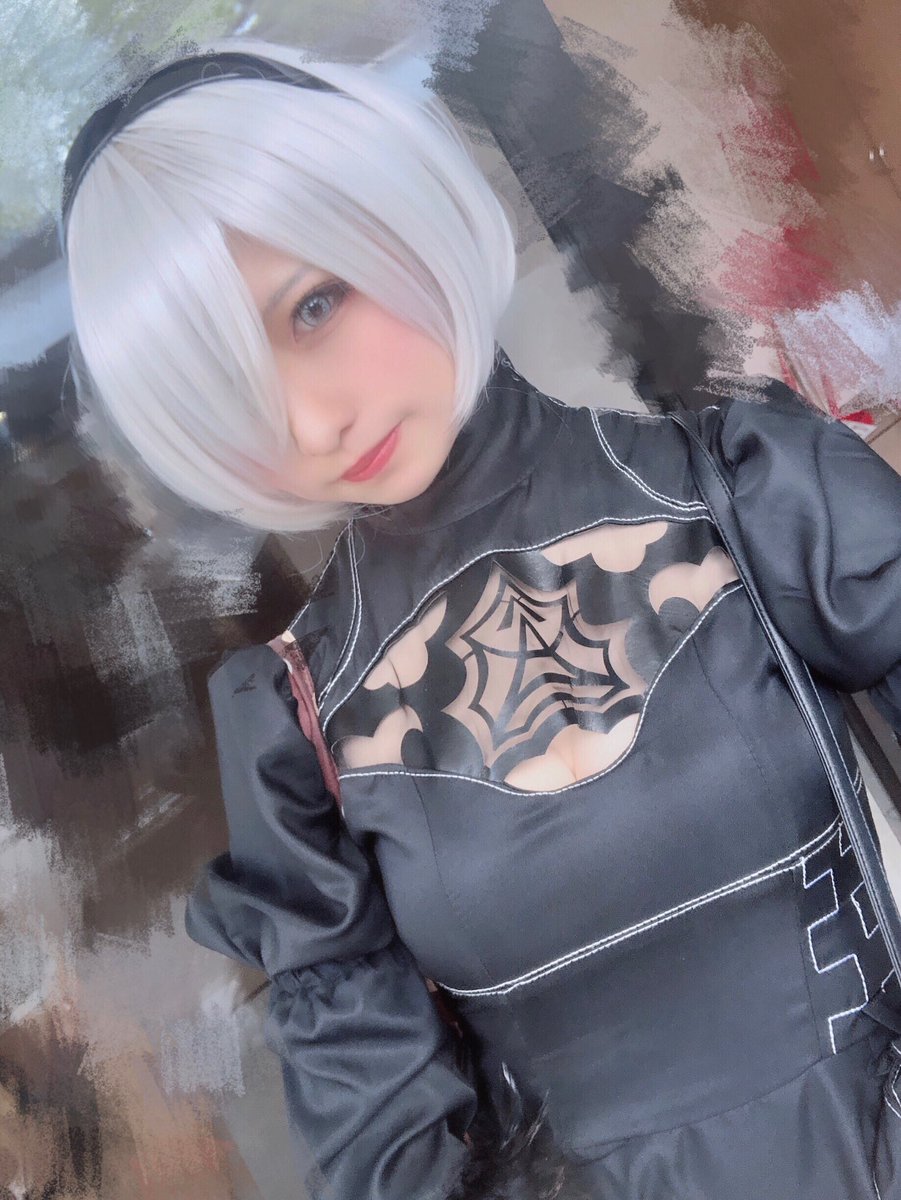 【COSPLAY欣赏】日本靓丽小姐姐COS《尼尔》2B 皙白大长腿吸睛！