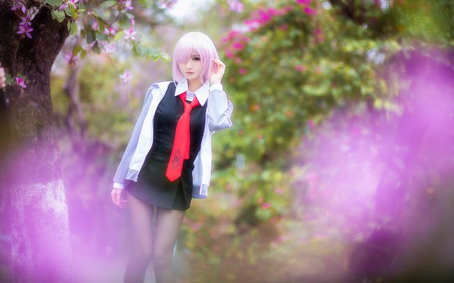 【Cosplay欣赏】Fate：玛修·基列莱特，这腿我能玩一年！