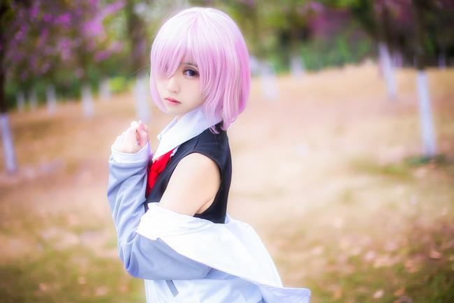 【Cosplay欣赏】Fate：玛修·基列莱特，这腿我能玩一年！