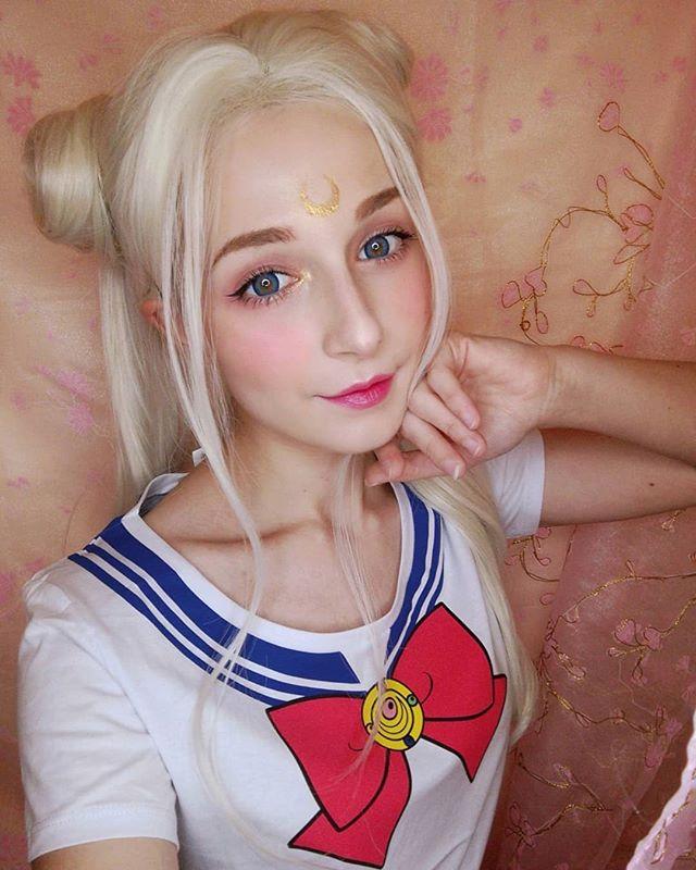 【COSPLAY欣赏】意大利妹子COS美图集 打破次元壁的少女骑士