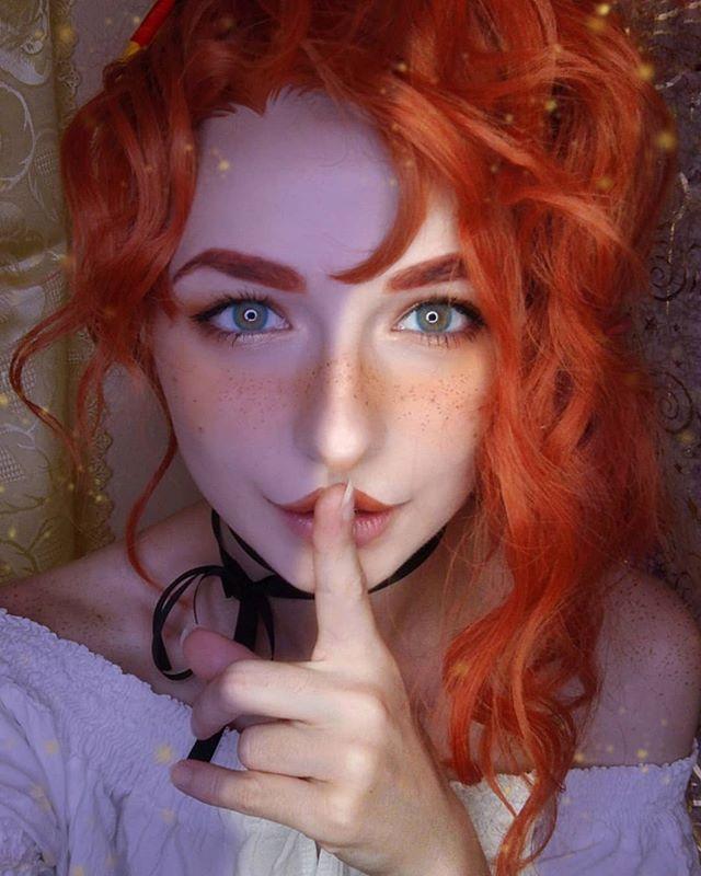 【COSPLAY欣赏】意大利妹子COS美图集 打破次元壁的少女骑士