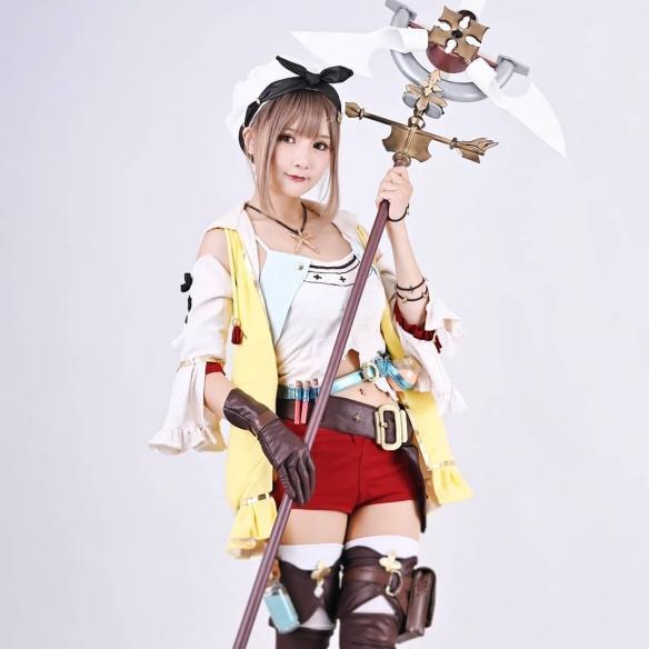 【Cosplay欣赏】甜美少女Kipi扮演《莱莎的炼金工房》