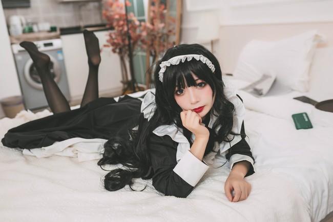 【Cosplay欣赏】眼镜娘传统女仆装，欢迎回来，主人~