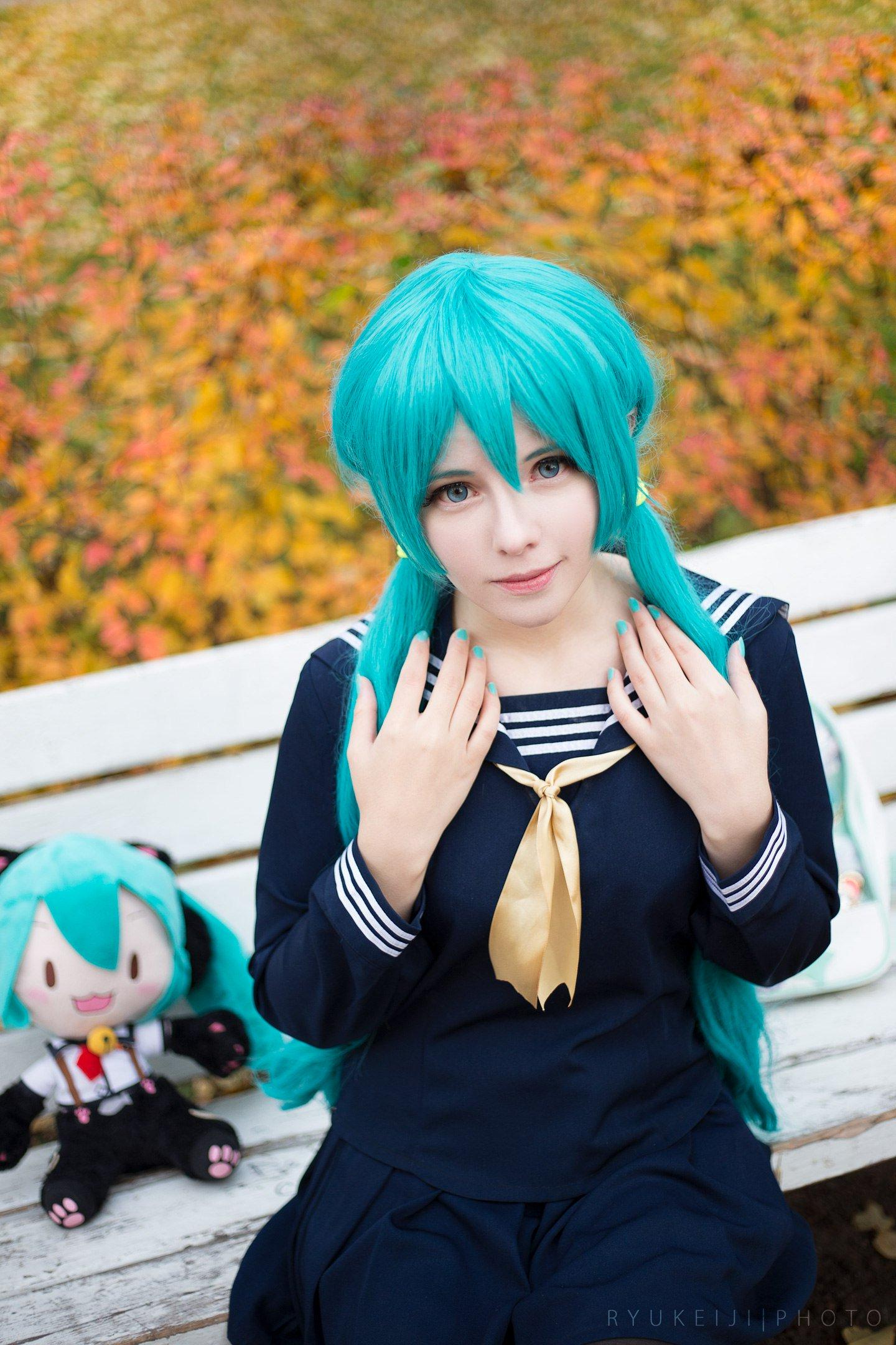 【Cosplay欣赏】俄罗斯萌妹《Saya Scarlet》超大份 初音ミク精选集！