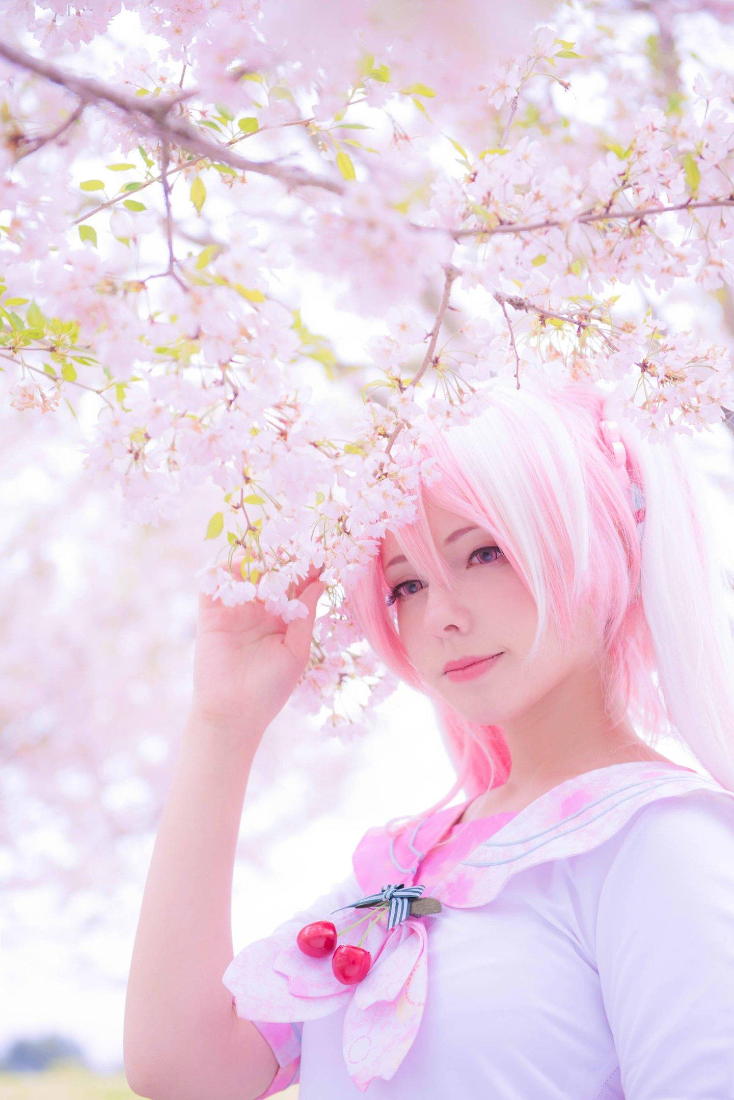 【Cosplay欣赏】俄罗斯萌妹《Saya Scarlet》超大份 初音ミク精选集！