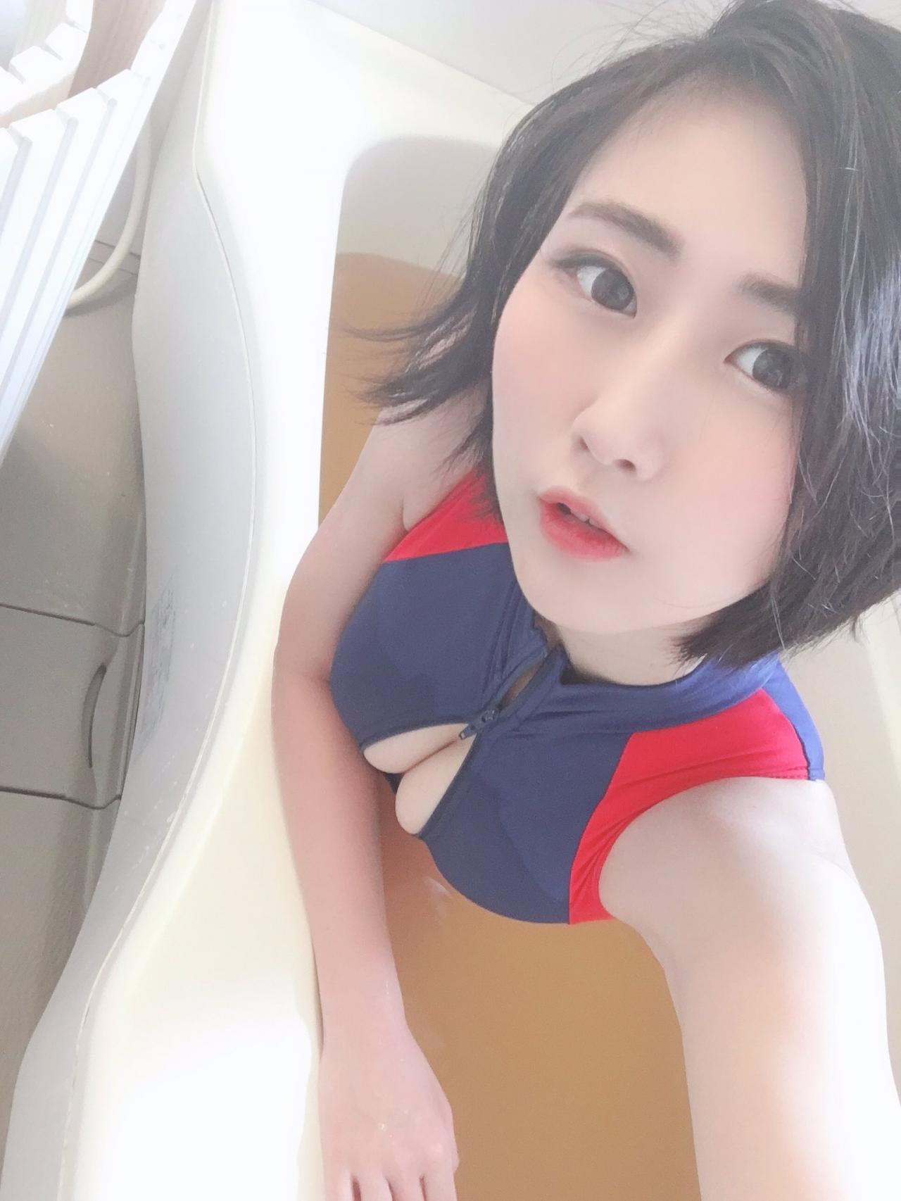 【Cosplay欣赏】日本隐乳系樱花妹美东澪美图赏 脱下衣服立刻就爱了