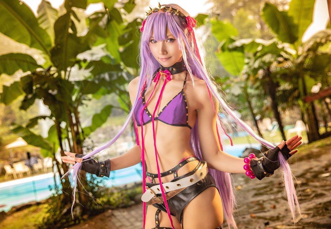 【Cosplay欣赏】日本御姐COSERしゃけいくら美图集 身材非常养眼