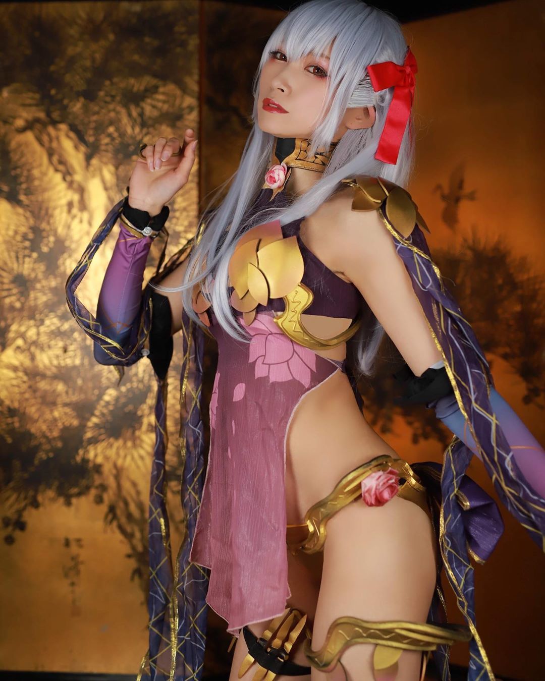 【Cosplay欣赏】日本御姐COSERしゃけいくら美图集 身材非常养眼