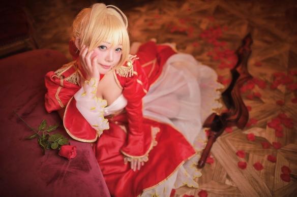 【Cosplay欣赏】岛国美女穂南しずく美图集 黑丝美腿极度腿控！