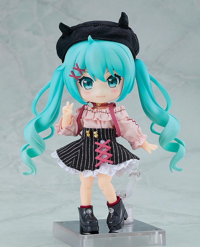 GSC《初音未来》约会服装Ver. Doll 黏土人手办，2023年3月发售！